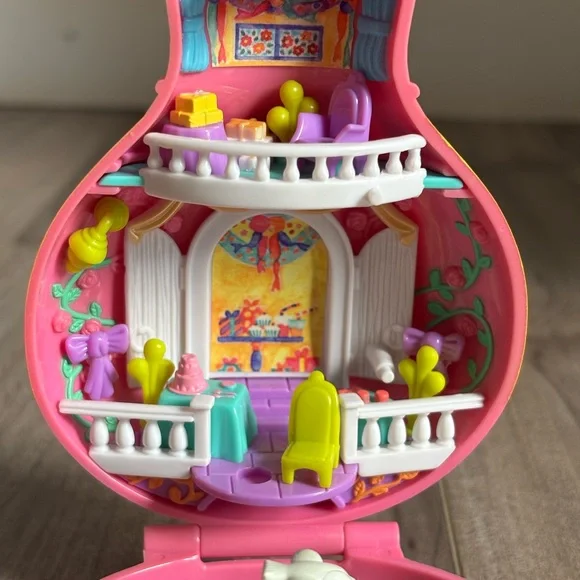 Rare Vintage Polly Pocket - Up up & Away - compact only - Picture 7 of 11